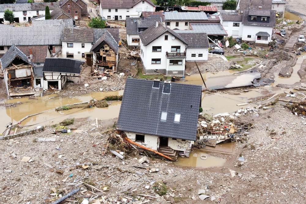 Aumentan a 120 los fallecidos por las inundaciones en Alemania