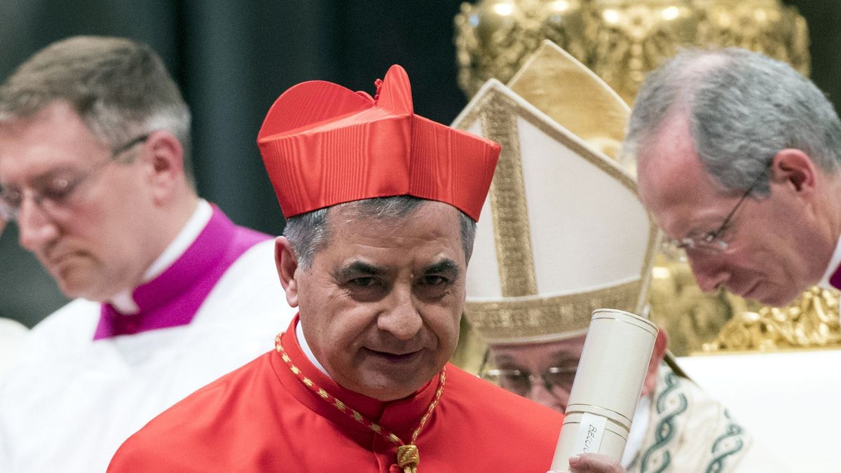 El Vaticano comienza un proceso histórico en el que juzga por primera vez a un cardenal