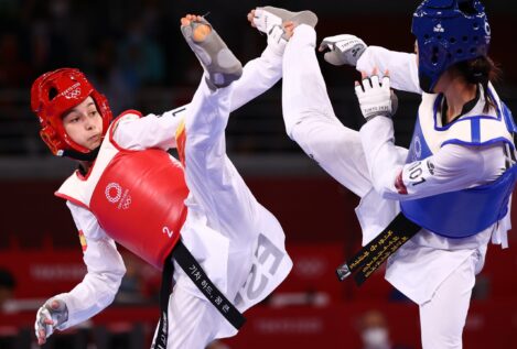 Adriana Cerezo, plata olímpica en taekwondo, la primera medalla para España en Tokio 2020