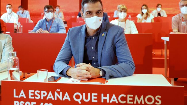 Sánchez reivindica la "valentía" de indultos y los liga con el amor a España