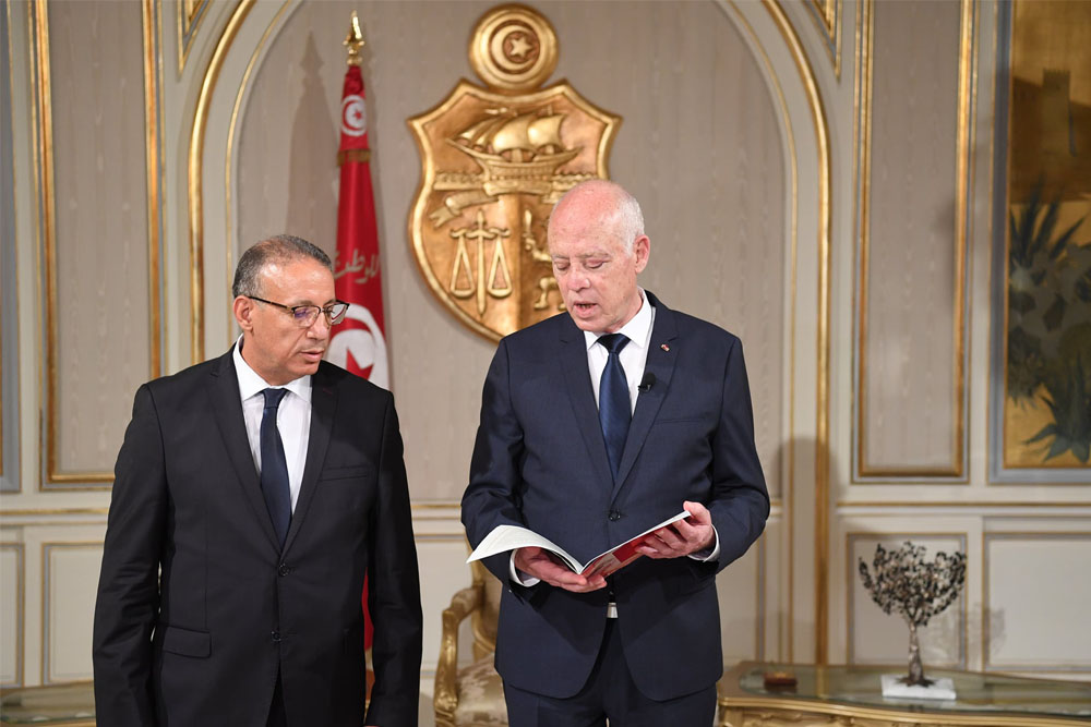 El presidente de Túnez nombra a un nuevo ministro del Interior y emprende una cruzada anticorrupción