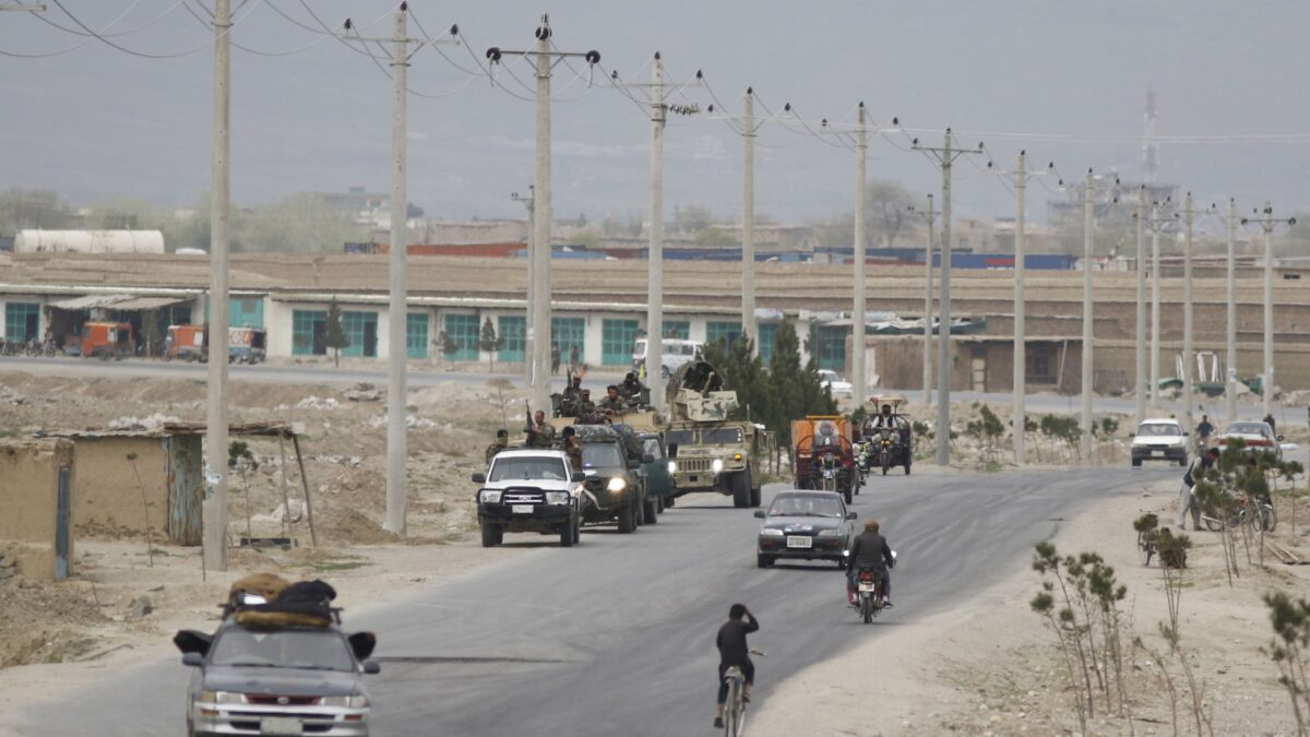 Llega el caos a la base afgana de Bagram tras la retirada de las tropas de EE.UU.