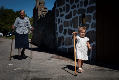 Demografía en la UE: más envejecimiento y menos población y esperanza de vida