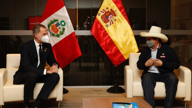 El rey Felipe VI viaja a Perú para asistir a la toma de posesión del nuevo presidente, Pedro Castillo