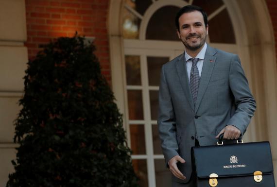 Los datos que ponen en tela de juicio la decisión de Sánchez sobre mantener a Alberto Garzón como ministro de Consumo