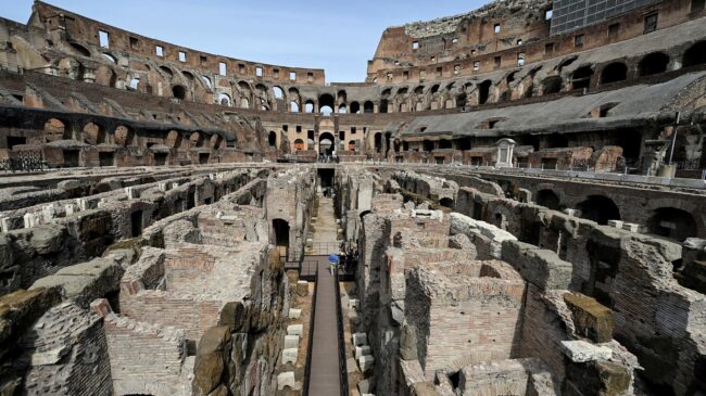 El Coliseo abre al público los subterráneos de su arena tras la restauración