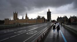 Inglaterra eliminará la cuarentena para viajeros vacunados de la UE y EE.UU.