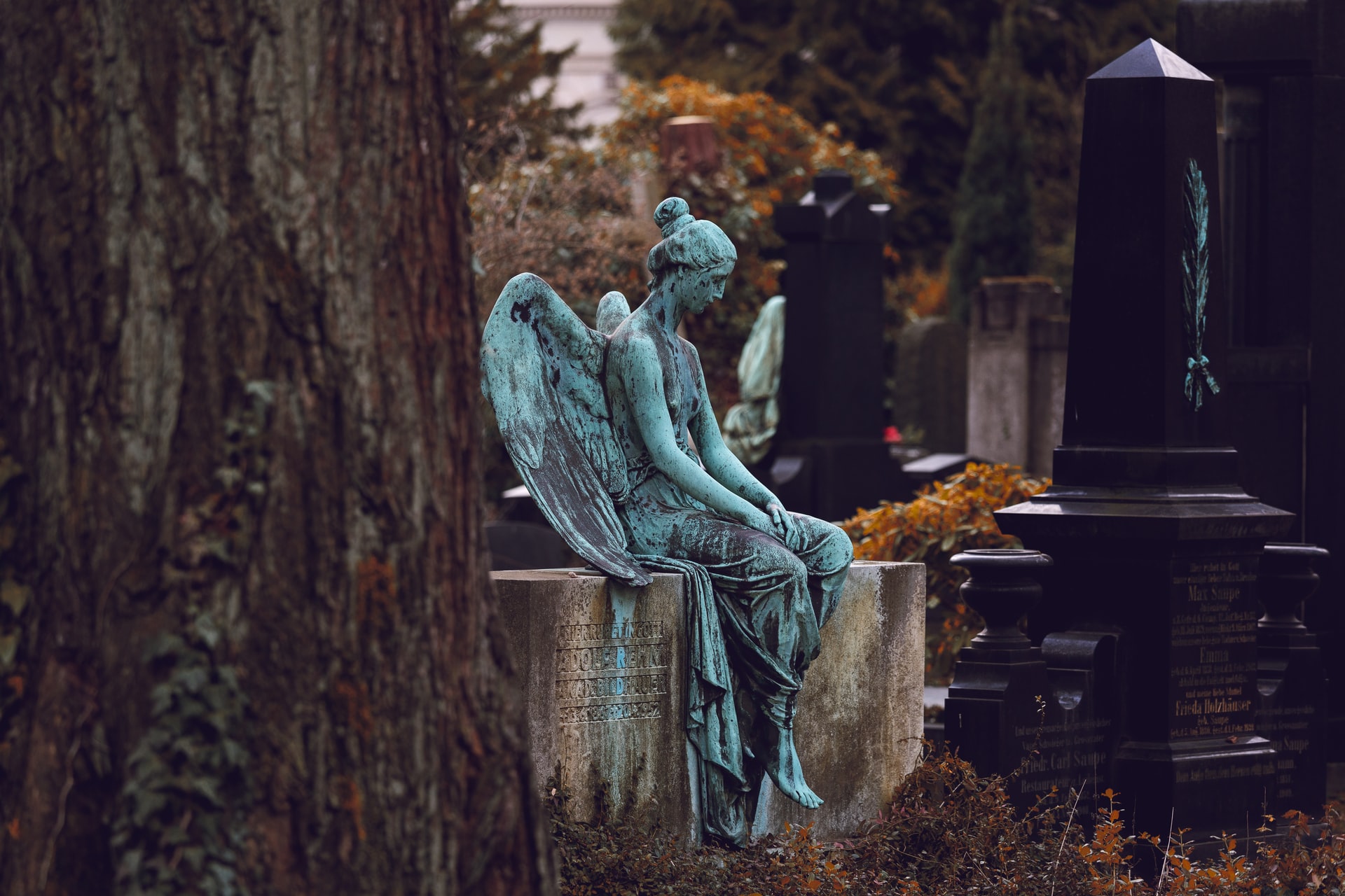 Diálogos imaginarios o el arte de hablar con muertos ilustres