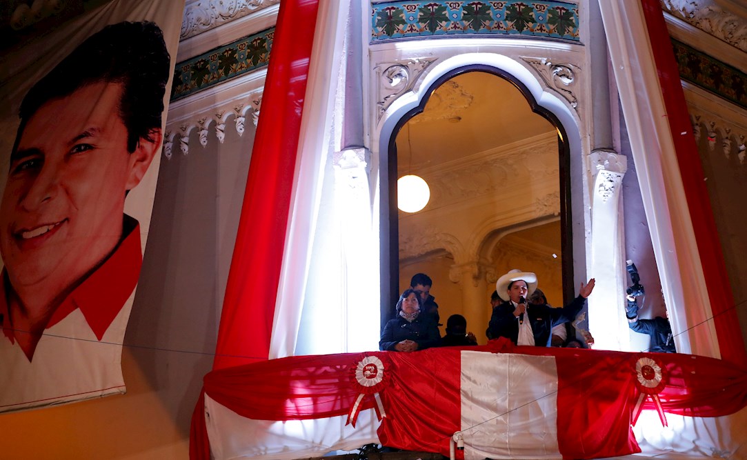 El izquierdista Pedro Castillo, proclamado presidente electo de Perú