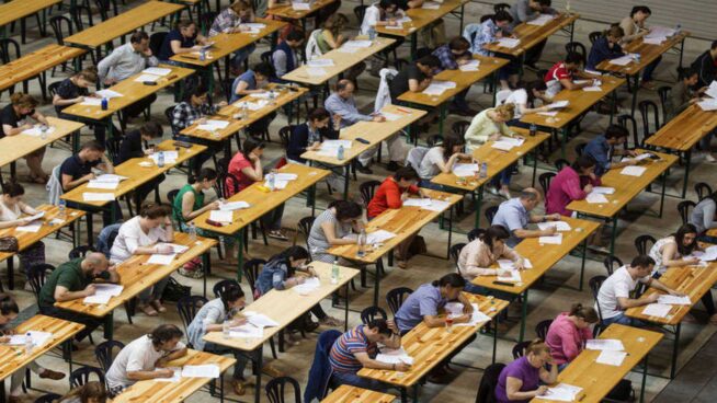 Aprobada la mayor oferta pública de empleo con 30.445 plazas