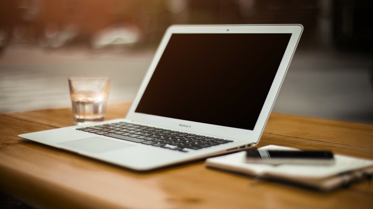 Una de las herramientas que más incomoda a los usuarios de los MacBook Pro de Apple desaparecerá este verano