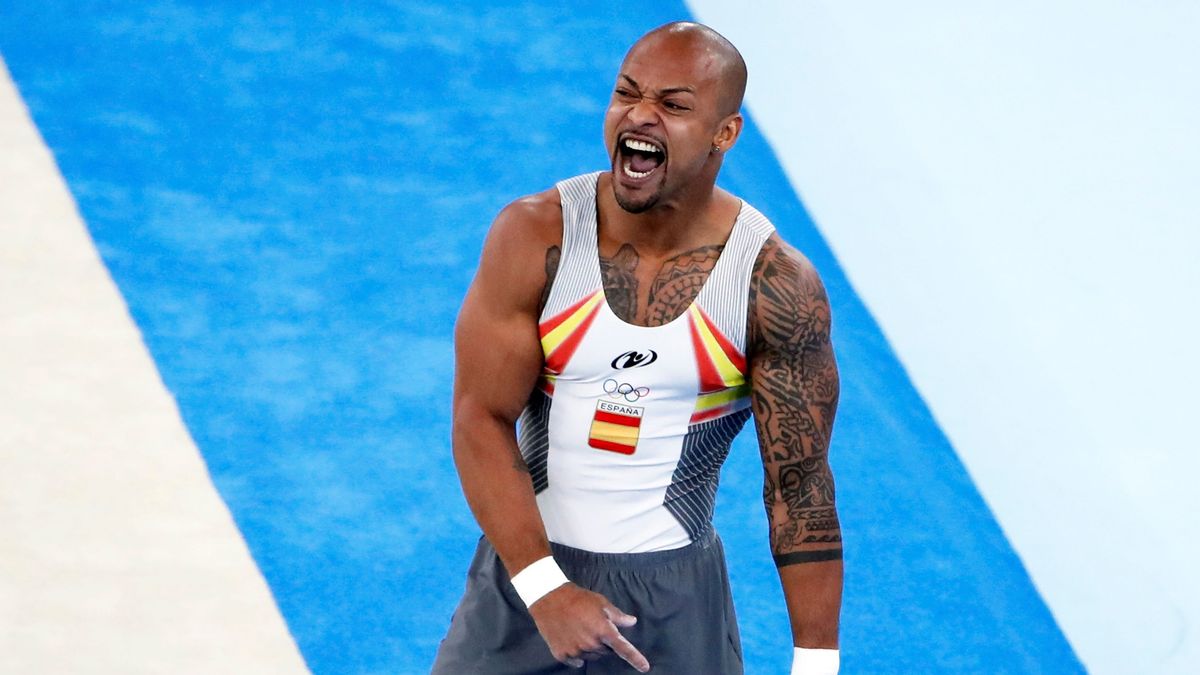 Ray Zapata consigue la sexta medalla para España, una plata en gimnasia