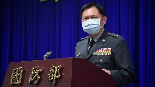 Taiwán, "lista para responder" a maniobras militares chinas al sur de la isla