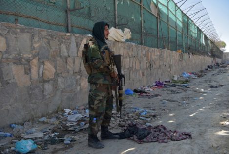El Pentágono rectifica y dice que solo hubo un atacante suicida en el atentado de Kabul