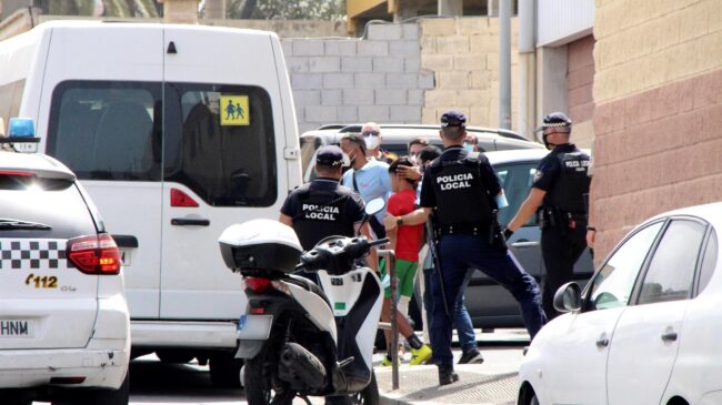 Interior pone en marcha la devolución de los más de 700 menores de Marruecos que entraron en Ceuta en mayo