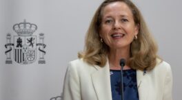 Calviño espera que la recuperación permita tomar la senda de aumento del salario mínimo