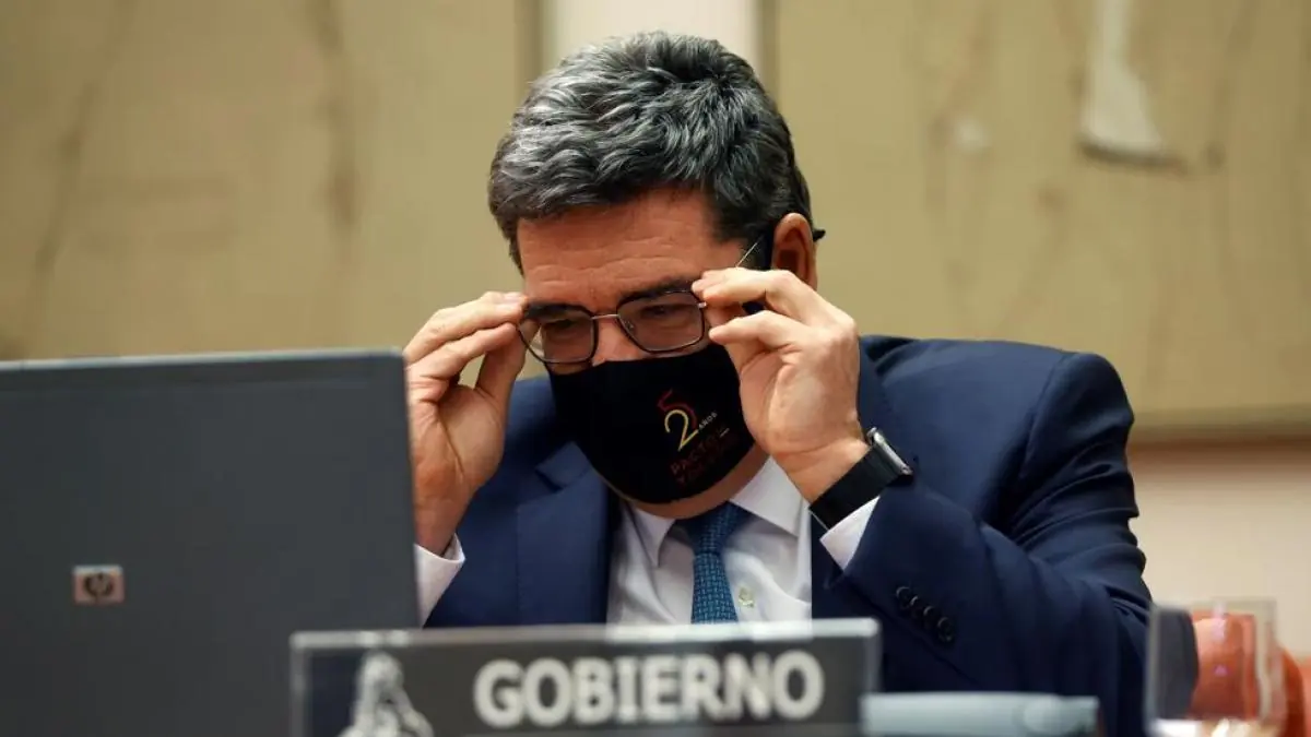 El Consejo de Ministros aprueba el proyecto de ley de reforma de las pensiones, que volverán a vincularse a la inflación
