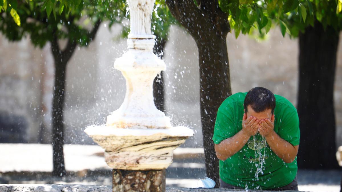 El calor intenso pone en alerta a trece comunidades