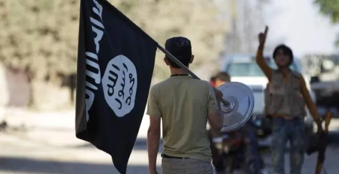 El conductor del atropello masivo en EEUU llevaba una bandera del Estado Islámico