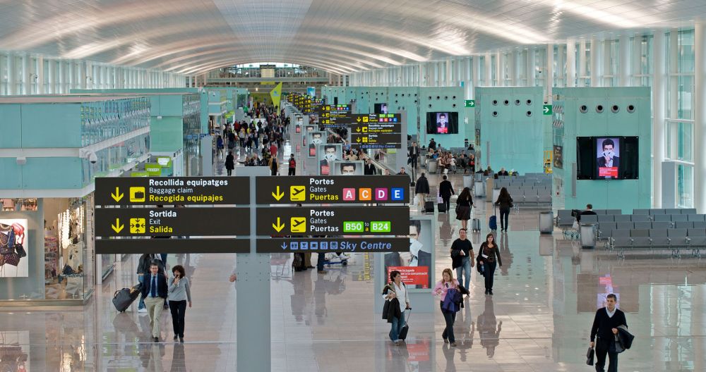 El Prat acusa al Gobierno catalán de «desleal» por haber pactado la ampliación del aeropuerto «clandestinamente»