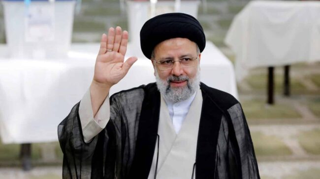 Declaración de intenciones del nuevo presidente de Irán nada más tomar posesión: las sanciones de Estados Unidos "tienen que ser levantadas"