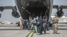 EE.UU. y sus socios ya evacuaron a más de 100.000 personas de Afganistán