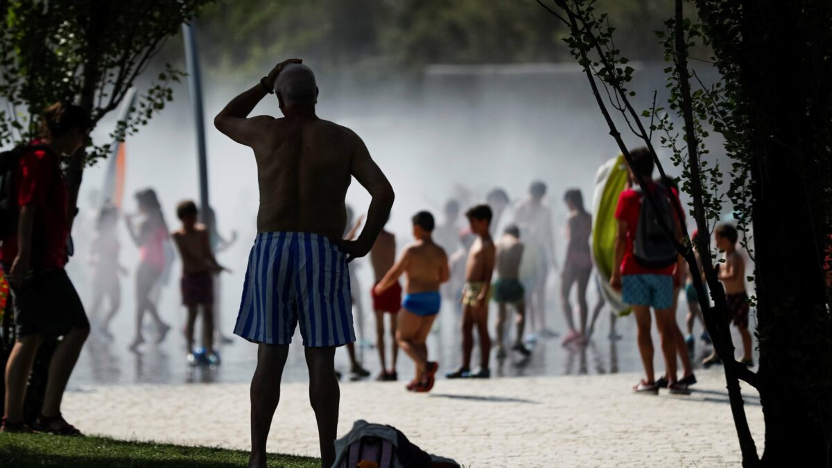 Llega la primera ola de calor a España: en alerta once comunidades, cinco de ellas en naranja