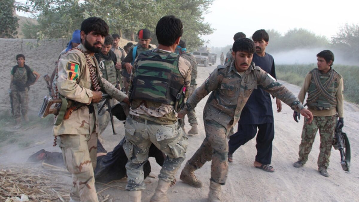 Casi cien muertos en la ofensiva antitalibán en una ciudad afgana asediada