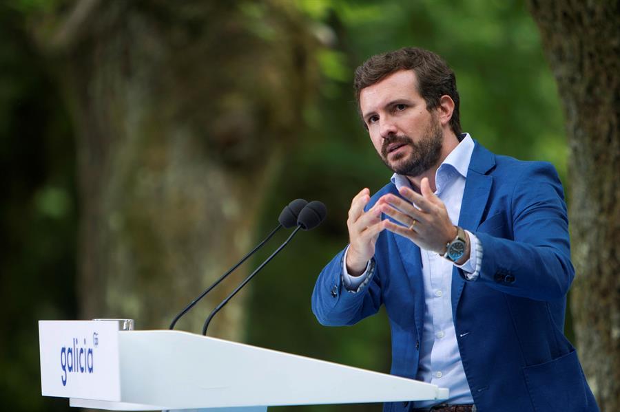 Pablo Casado no acierta