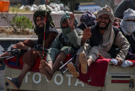 Talibanes y pacifistas