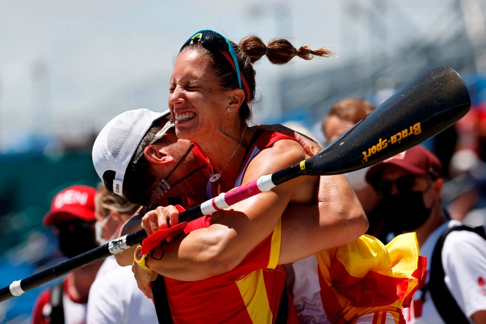 Teresa Portela logra la plata en K1 200 y Joan Cardona, el bronce en el Finn