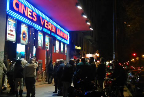 Madrid estudia recuperar el 100% de aforo en los teatros y cines a fin de mes