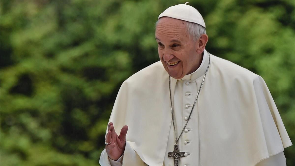 El Papa, contundente: "El aborto es un asesinato y quien lo practica mata"