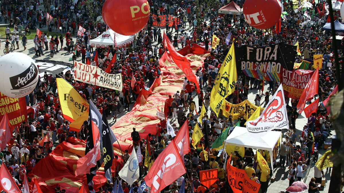(VÍDEO) Manifestaciones a favor y en contra de Bolsonaro reúnen a 140.000 personas en Sao Paulo