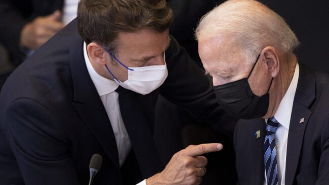 Joe Biden "reconoció" un error en su llamada con Macron tras el pacto entre EE.UU., Australia y Reino Unido