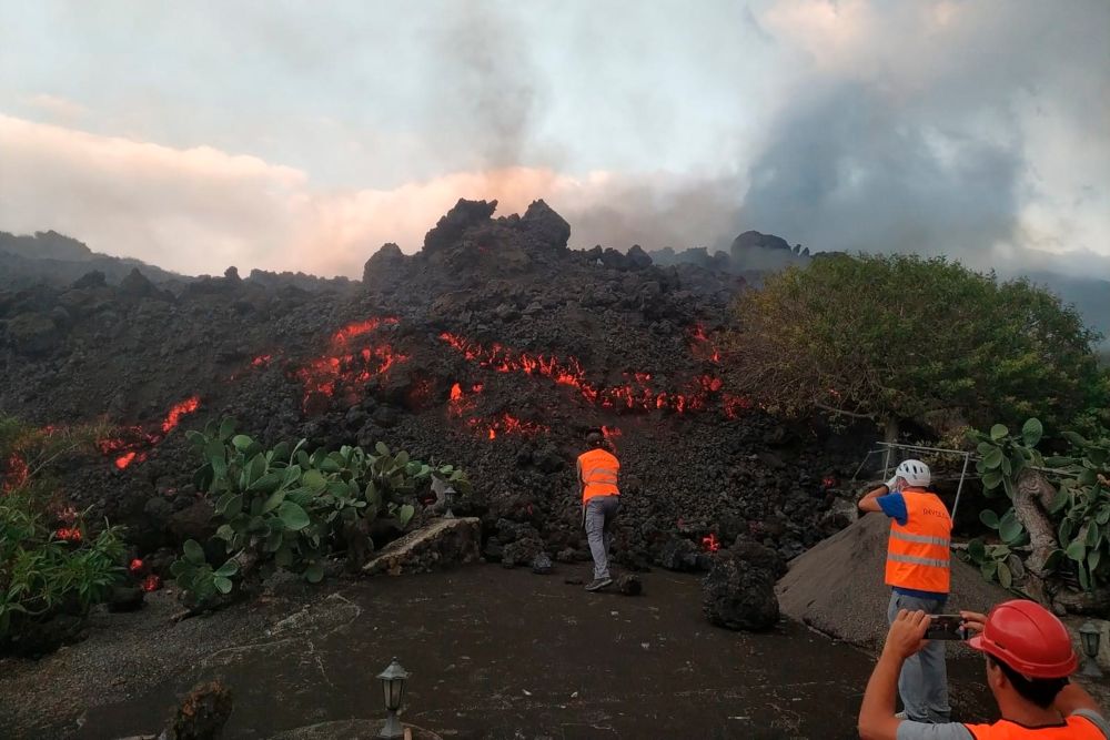 La superficie cubierta de lava en La Palma crece un 50% en 12 horas