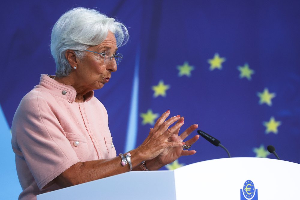 Lagarde afirma que la quiebra de Evergrande tendría efectos limitados en la zona euro