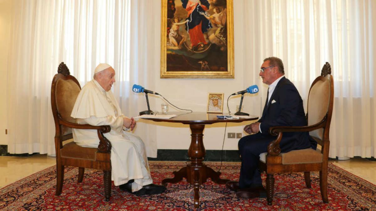 El papa Francisco, sobre la corrupción del Vaticano: "La transparencia a veces duele, pero la verdad es la que nos hace libres"