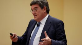(AUDIO) Escrivá, acorralado por una colaboradora de 'Herrera en COPE': "Eh… Bueno, yo lo miro eso"