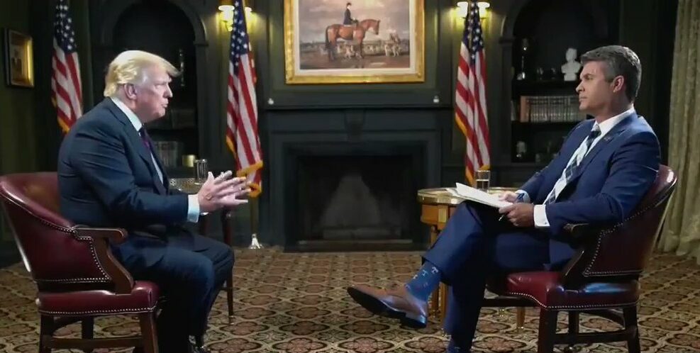 (VÍDEO) Trump vuelve al foco mediático cargando contra Biden por Afganistán y contra los medios