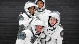 Todo listo para el despegue de la primera misión espacial completamente civil