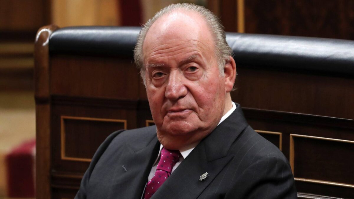 La Fiscalía sostiene que Juan Carlos l logró su fortuna mediante comisiones internacionales