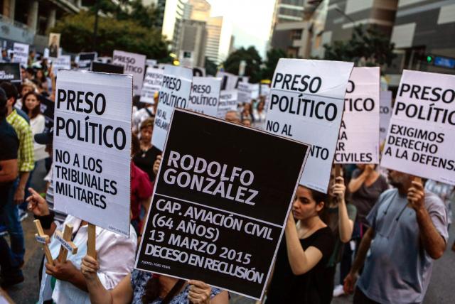 Una ONG venezolana denuncia que en Venezuela hay 261 presos políticos
