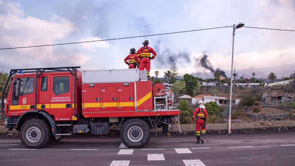 (VÍDEO) La lava sigue su paso hacia el mar en dos lenguas, destruyendo casi 200 viviendas
