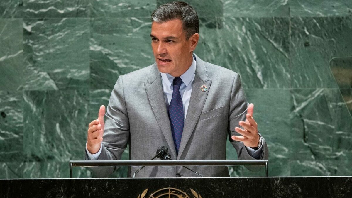 Sánchez advierte en la ONU que la democracia está «amenazada» y pide defenderla ante derivas totalitarias
