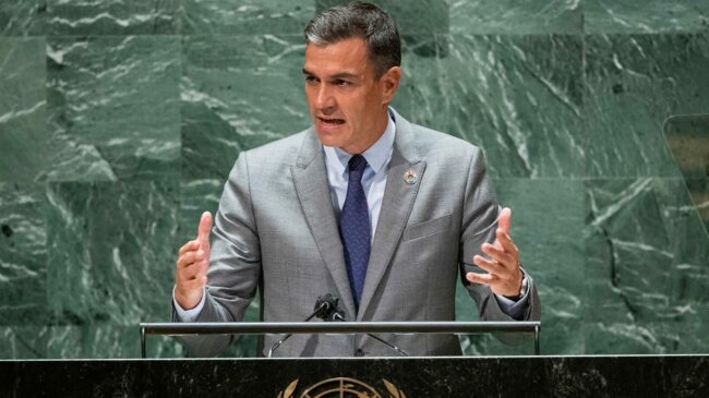 Sánchez advierte en la ONU que la democracia está "amenazada" y pide defenderla ante derivas totalitarias