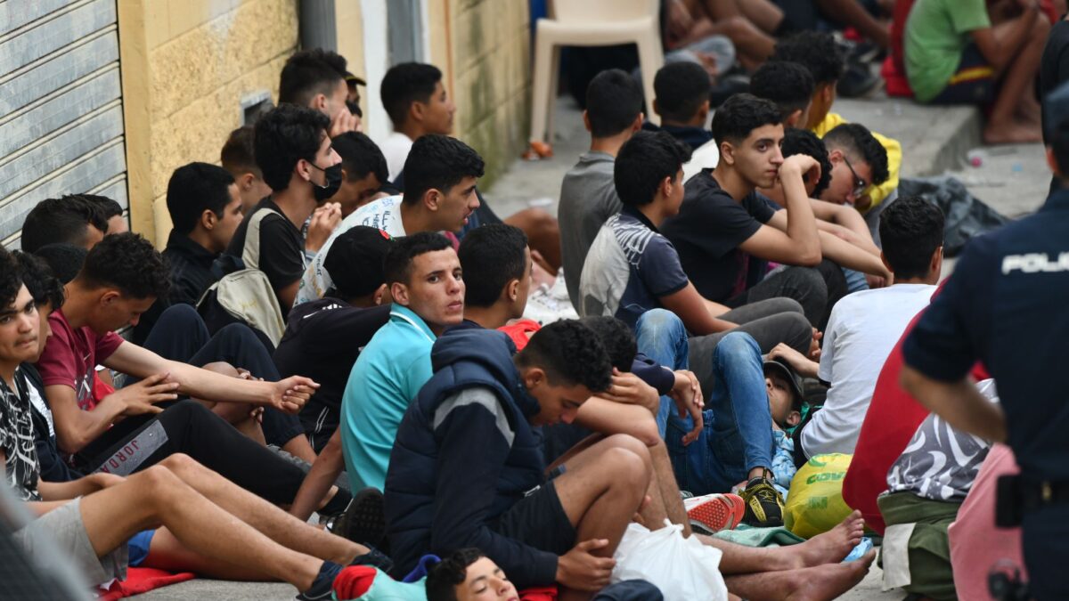 Un juez de Ceuta ordena el retorno a España de varios menores marroquíes repatriados en agosto