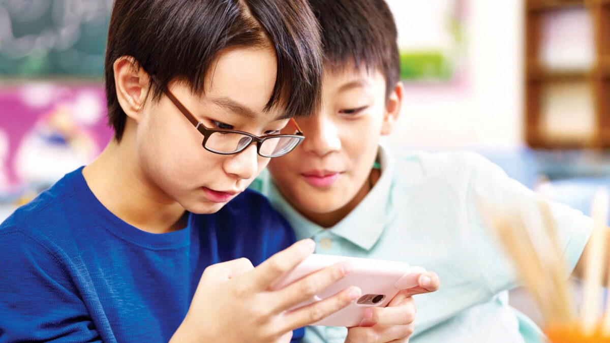 Los menores de 14 años solo podrán usar el TikTok chino 40 minutos al día