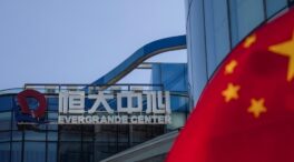 Evergrande cae más de 2 % en la apertura ante la incertidumbre por el pago de bonos