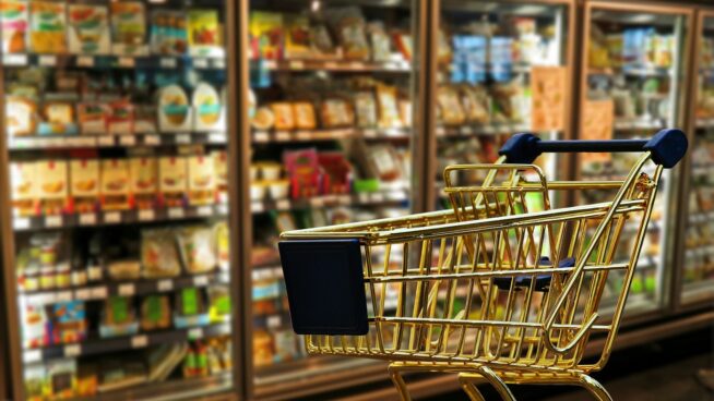 ¿Cuáles son los supermercados más baratos y caros de España?